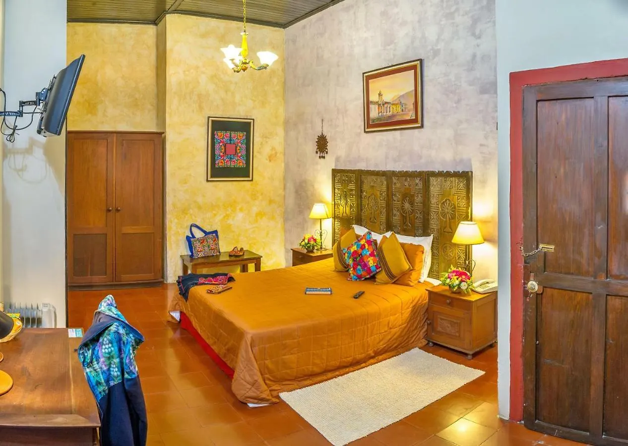 Hotel Convento Santa Catalina By Ahs Antigua 3*,